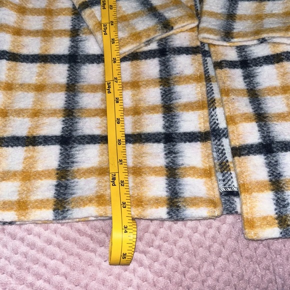 Cynthia Rowley Seasonal Traditional Coat - Picture 2 of 12